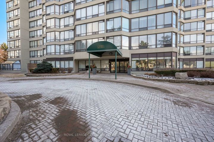 Photo 4 at 1012 - 26 Hanover Road, Queen Street Corridor, Brampton