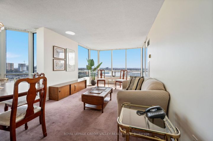 Photo 11 at 1012 - 26 Hanover Road, Queen Street Corridor, Brampton