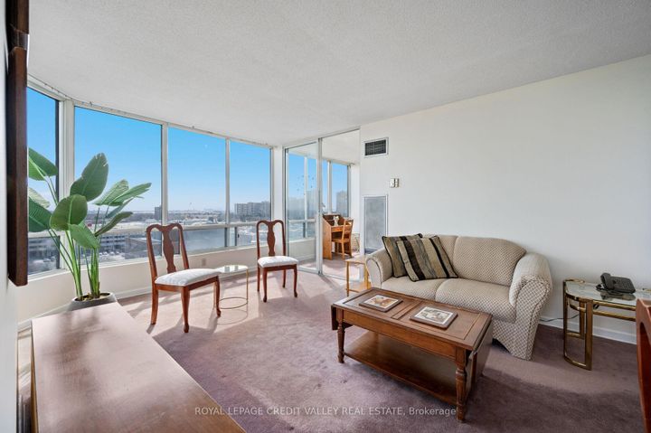 Photo 12 at 1012 - 26 Hanover Road, Queen Street Corridor, Brampton