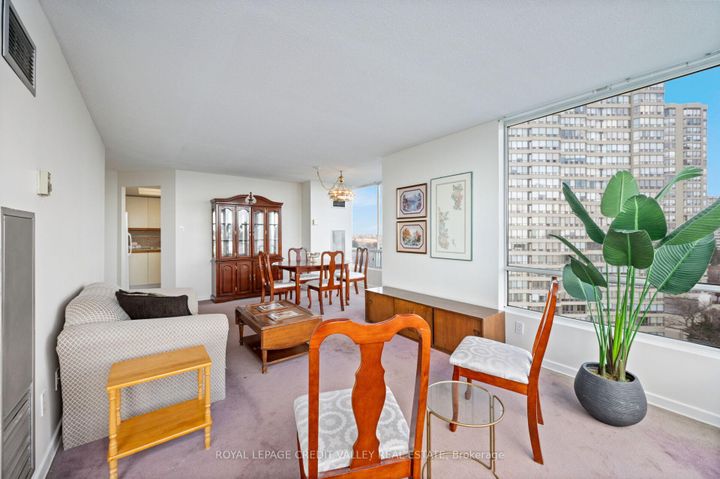 Photo 13 at 1012 - 26 Hanover Road, Queen Street Corridor, Brampton