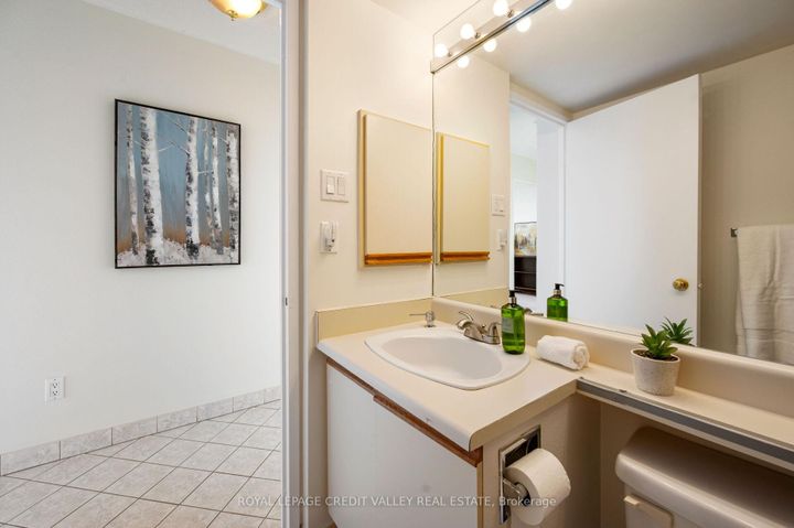 Photo 28 at 1012 - 26 Hanover Road, Queen Street Corridor, Brampton