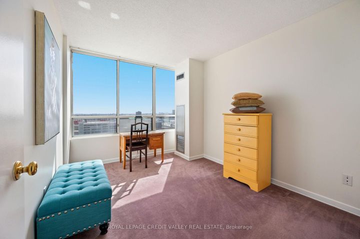 Photo 35 at 1012 - 26 Hanover Road, Queen Street Corridor, Brampton