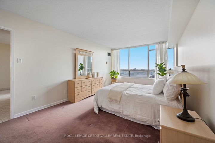 Photo 39 at 1012 - 26 Hanover Road, Queen Street Corridor, Brampton