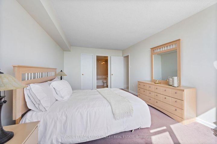 Photo 41 at 1012 - 26 Hanover Road, Queen Street Corridor, Brampton