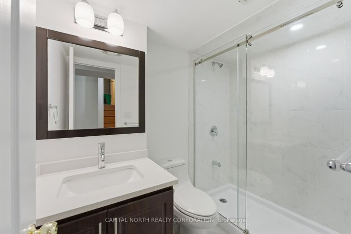 Photo 34 at 74 Bullrush Drive, Vellore Village, Vaughan