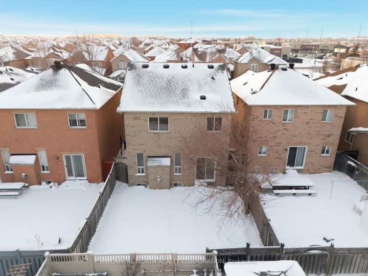 Photo 36 at 74 Bullrush Drive, Vellore Village, Vaughan