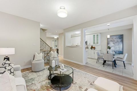 Photo 11 at 74 Bullrush Drive, Vellore Village, Vaughan