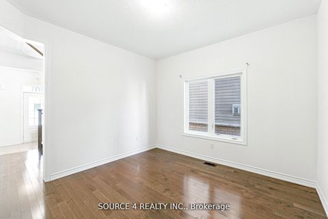 Photo 6 at 376 Danny Wheeler Boulevard, Keswick North, Georgina