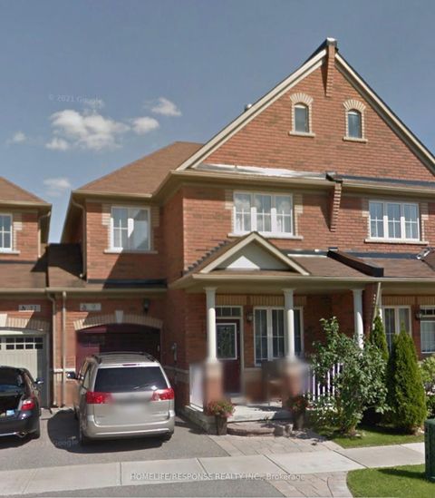 Photo 1 at 9 Aubergine Street, Oak Ridges Lake Wilcox, Richmond Hill