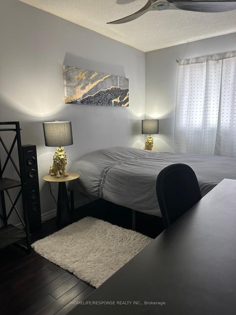 Photo 11 at 9 Aubergine Street, Oak Ridges Lake Wilcox, Richmond Hill