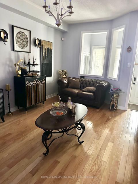 Photo 18 at 9 Aubergine Street, Oak Ridges Lake Wilcox, Richmond Hill