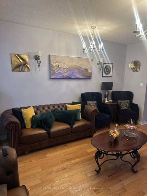 Photo 32 at 9 Aubergine Street, Oak Ridges Lake Wilcox, Richmond Hill