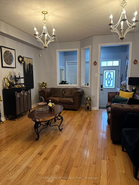 Photo 33 at 9 Aubergine Street, Oak Ridges Lake Wilcox, Richmond Hill