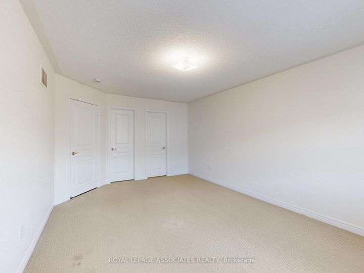 Photo 28 at 10 Lloyd Crescent, Northwest Brampton, Brampton