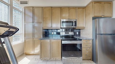 Photo 14 at 1303 - 80 Absolute Avenue, City Centre, Mississauga