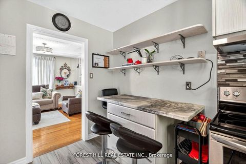 Photo 7 at 1550 Evangeline Drive, Lakeview, Oshawa