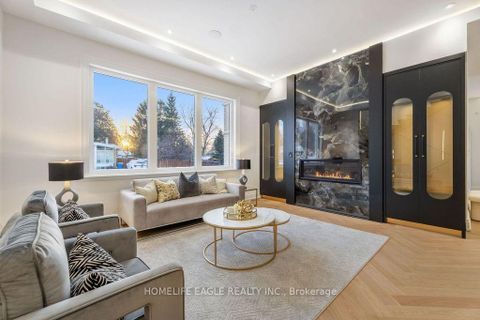 Photo 4 at 52 Child Drive, Aurora Highlands, Aurora