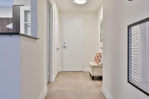 Photo 8 at 101 - 9 Chalmers Road, Doncrest, Richmond Hill