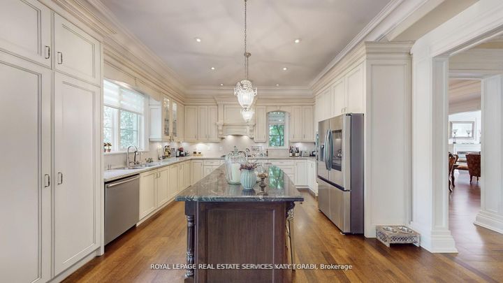 Photo 15 at 1B Carluke Crescent, Windfields, Toronto