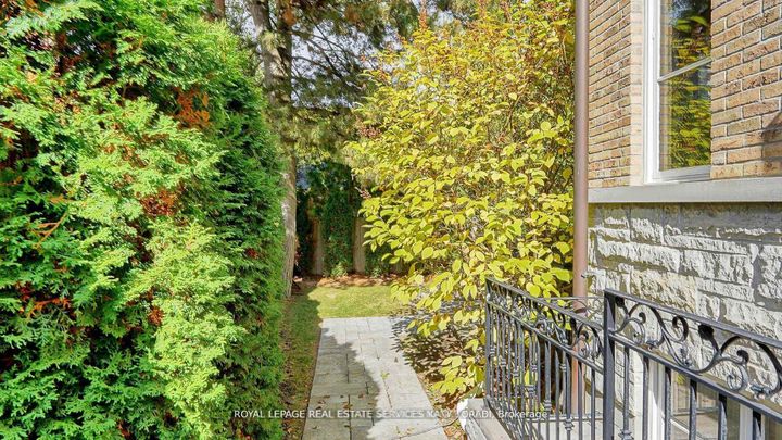 Photo 49 at 1B Carluke Crescent, Windfields, Toronto