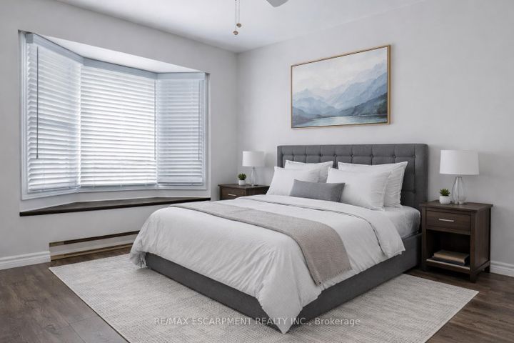 Photo 19 at 56 - 6780 Formentera Avenue, Meadowvale, Mississauga