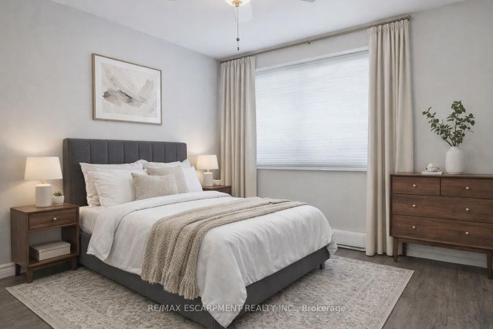 Photo 22 at 56 - 6780 Formentera Avenue, Meadowvale, Mississauga