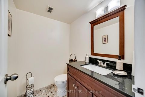 Photo 5 at 811 - 180 Markham Road, Scarborough Village, Toronto