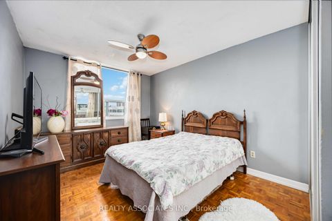 Photo 8 at 811 - 180 Markham Road, Scarborough Village, Toronto