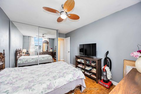 Photo 9 at 811 - 180 Markham Road, Scarborough Village, Toronto