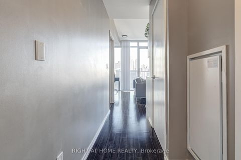 Photo 14 at 1109 - 75 St Nicholas Street, Bay Street Corridor, Toronto