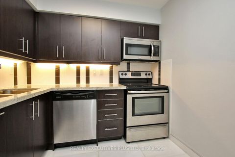 Photo 5 at 604 - 18 Hillcrest Avenue, Willowdale East, Toronto