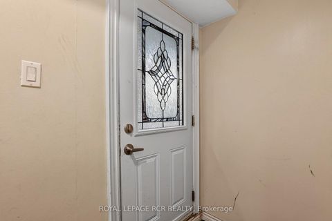 Photo 22 at 47 Navaho Drive, Pleasant View, Toronto