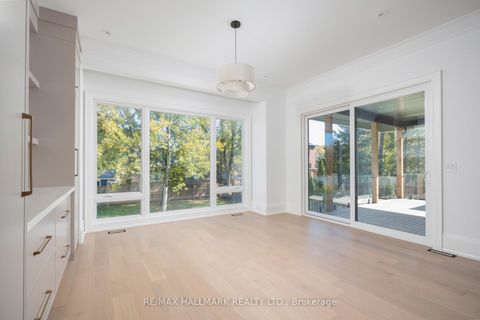 Photo 12 at 45 Drynoch Avenue, Oak Ridges Lake Wilcox, Richmond Hill