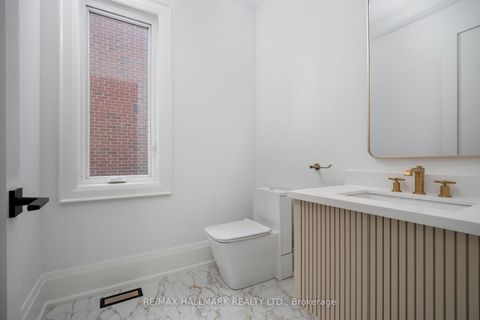 Photo 16 at 45 Drynoch Avenue, Oak Ridges Lake Wilcox, Richmond Hill