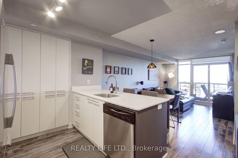 Photo 6 at 1003 - 5 Valhalla Inn Road, City Centre West, Toronto