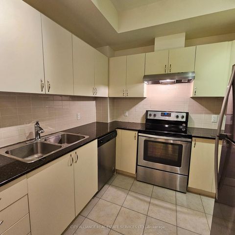 Photo 7 at 512 - 2522 Keele Street, Maple Leaf, Toronto