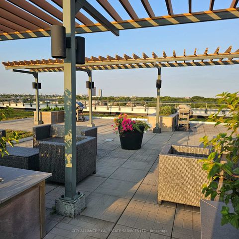 Photo 23 at 512 - 2522 Keele Street, Maple Leaf, Toronto