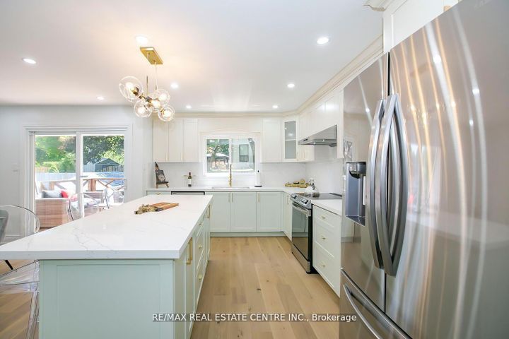 Photo 13 at 6978 Estoril Road, Meadowvale, Mississauga