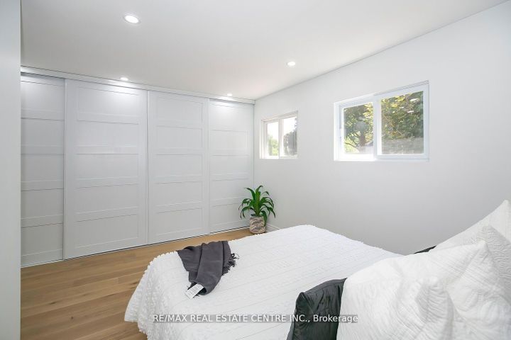 Photo 20 at 6978 Estoril Road, Meadowvale, Mississauga