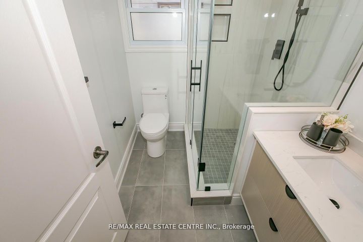 Photo 23 at 6978 Estoril Road, Meadowvale, Mississauga