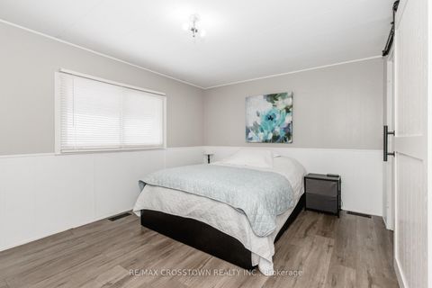 Photo 22 at 3 Fairbirch Court, Rural Innisfil, Innisfil