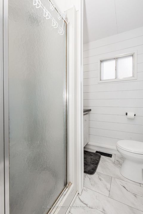 Photo 25 at 3 Fairbirch Court, Rural Innisfil, Innisfil