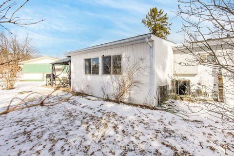 Photo 36 at 3 Fairbirch Court, Rural Innisfil, Innisfil