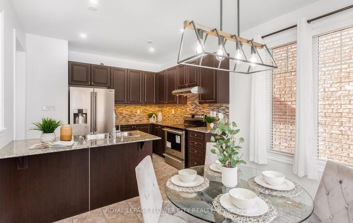 Photo 8 at 2 Archville Street, Credit Valley, Brampton