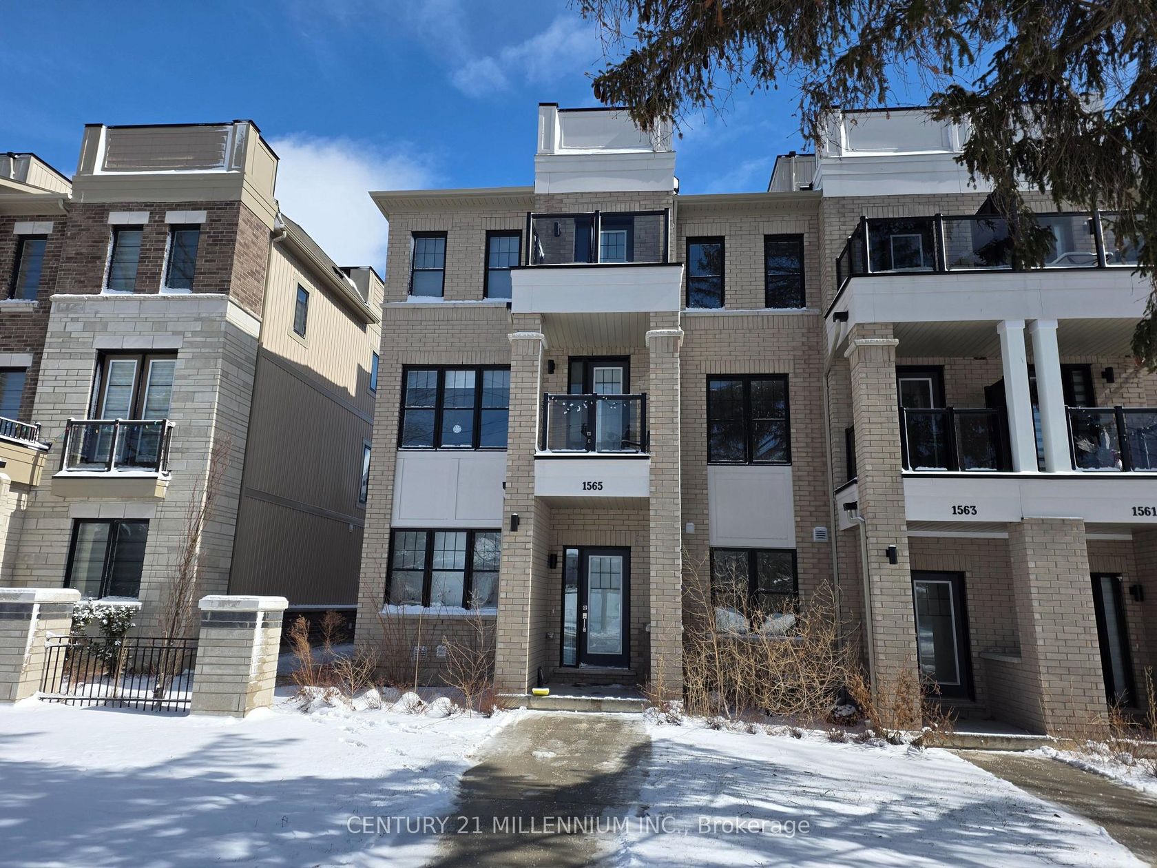 1565 Green Road, Bowmanville, Clarington 