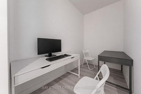 Photo 6 at 606 - 238 Simcoe Street, Chinatown, Toronto