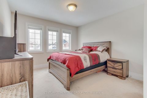 Photo 26 at 16 Tim Jacobs Drive, Keswick South, Georgina