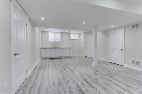 Photo 34 at 16 Tim Jacobs Drive, Keswick South, Georgina