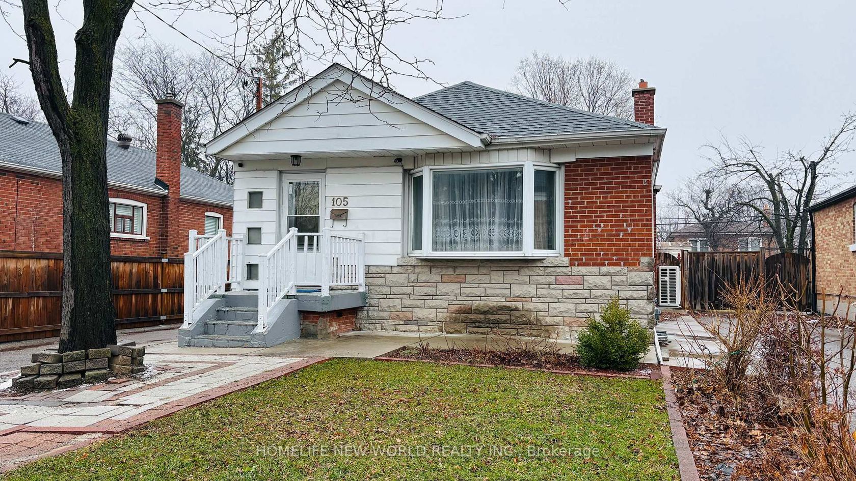 105 Wye Valley Road, Dorset Park, Toronto by Loree Meneguzzi Real Estate 105 Wye Valley Road, Dorset Park, Toronto