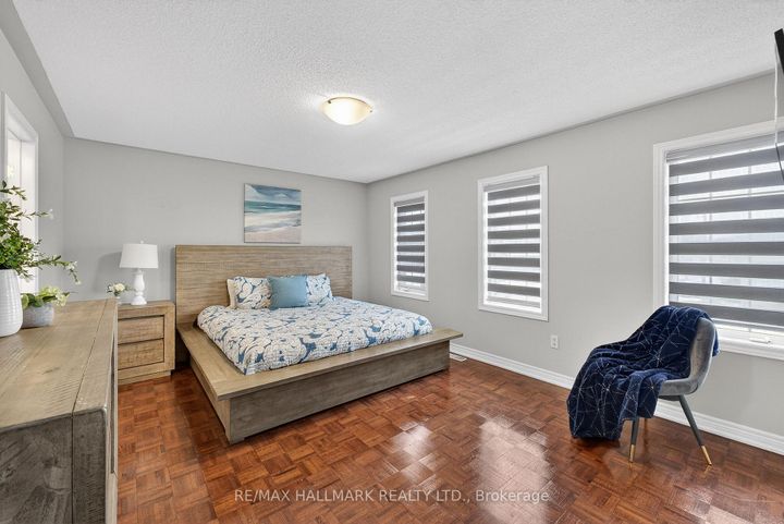 Photo 21 at 77 Maurier Boulevard, Patterson, Vaughan